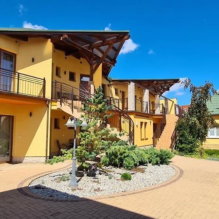 Margaréta Penzión Veľký Meder Exterior foto